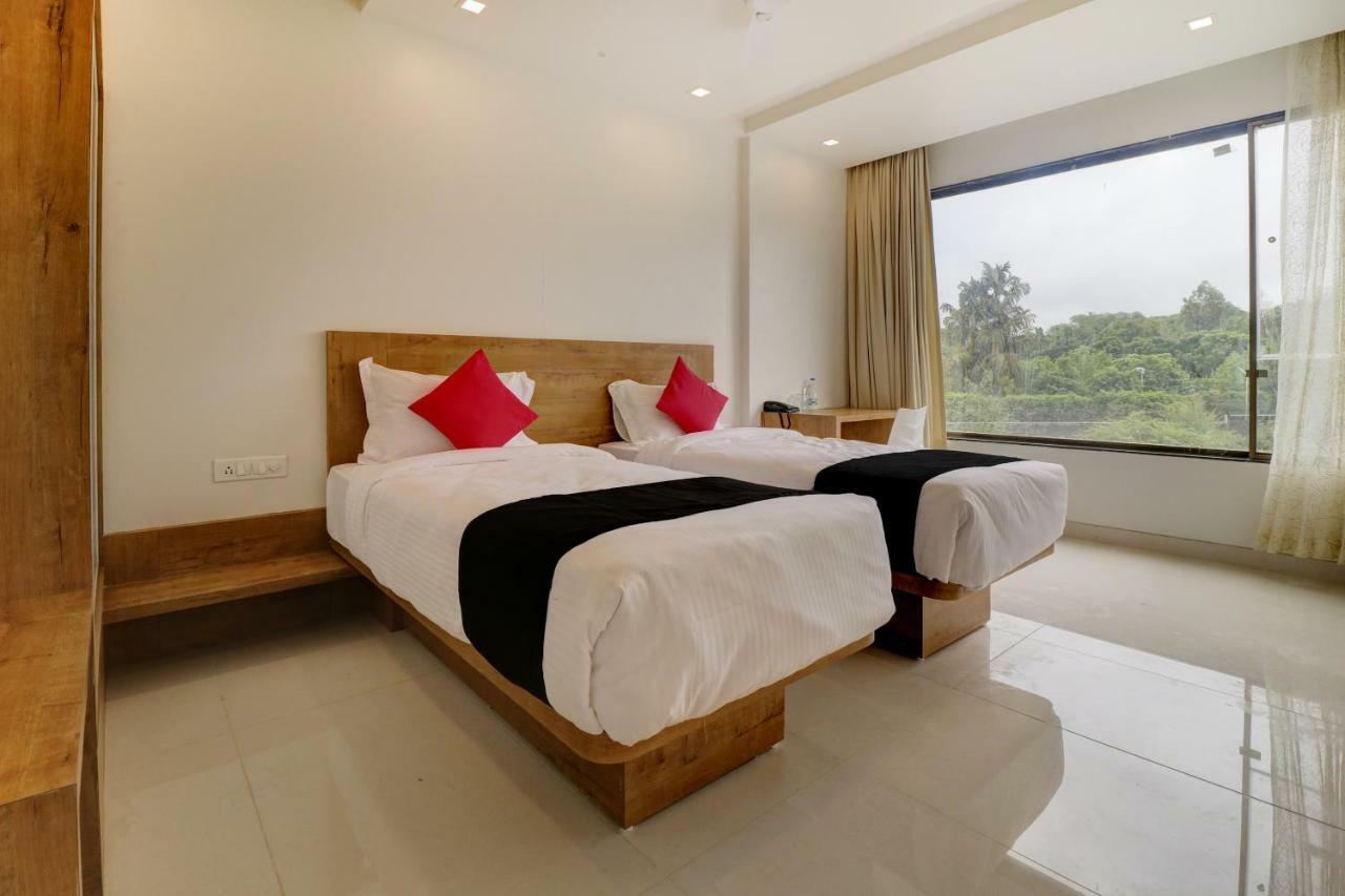 Hotel The Orange Flag Aurangabad  Exterior photo
